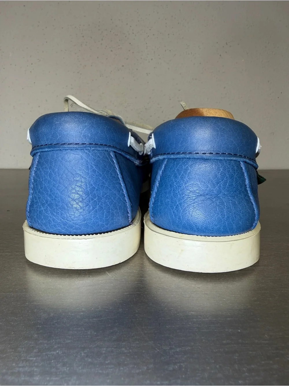Vintage Bass  Boaters Leather Shoes Made In Taiwan Size 9.5 Great Condition